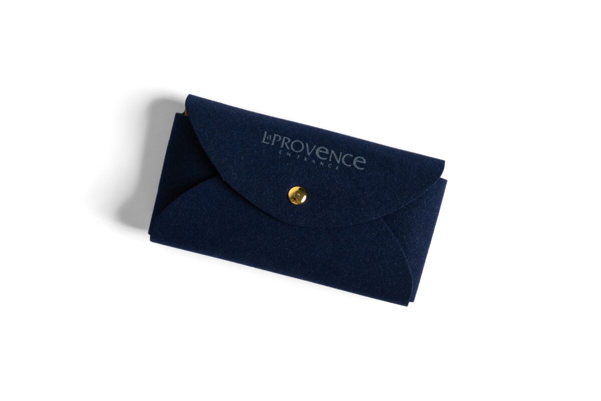 Blue Leather Pouch with Crystal Tea Bags - Image 3